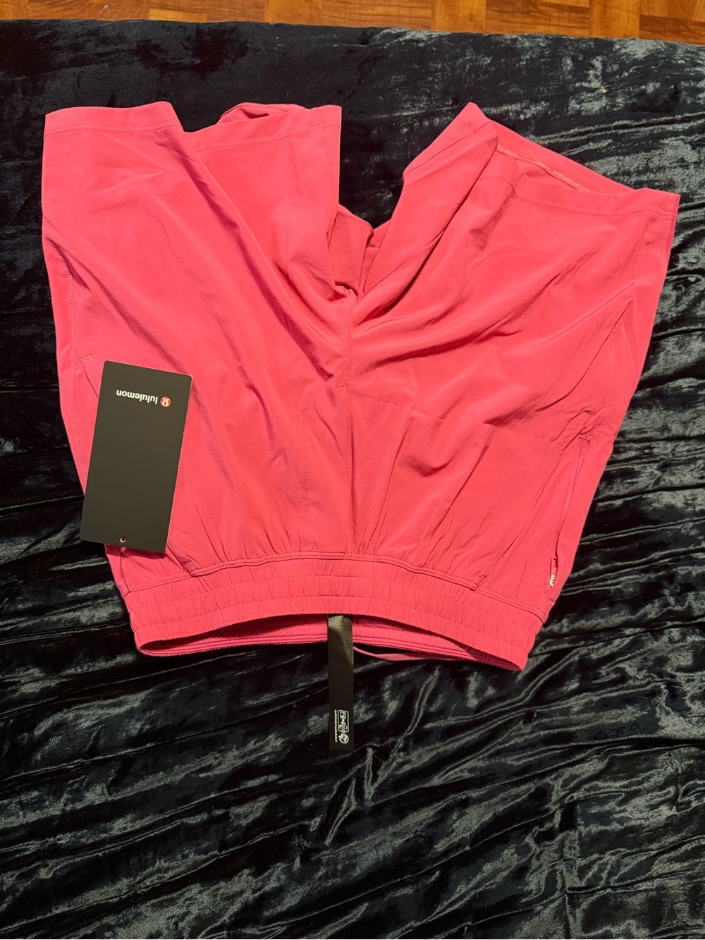 lululemon athletica Coral Pink Athletic 7” lined Shorts